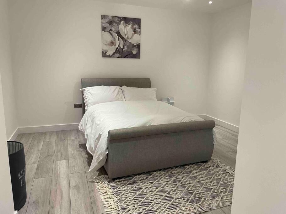 Stylish And Cosy 2 Bedroom Flat In 克罗伊登 外观 照片