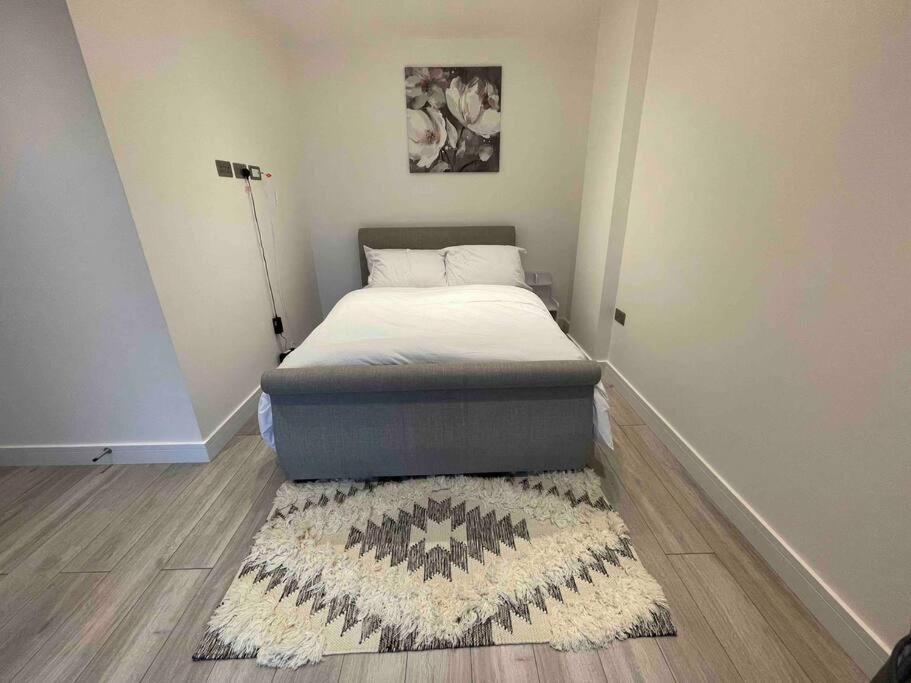 Stylish And Cosy 2 Bedroom Flat In 克罗伊登 外观 照片